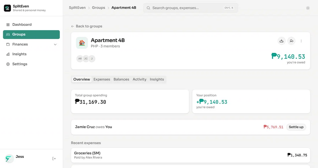 Web group page with who owes whom and recent expenses